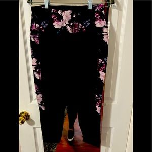 Skechers Large Capri Leggings with Pockets